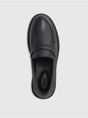 NWOT Quince Italian Leather Lug Sole Black Loafer